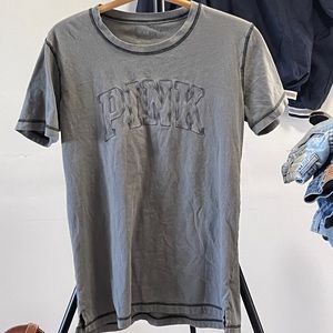 Victoria’s Secret pink graphic tee.

Bin B